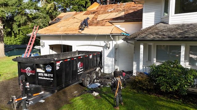 Roof maintenance Everett Washington