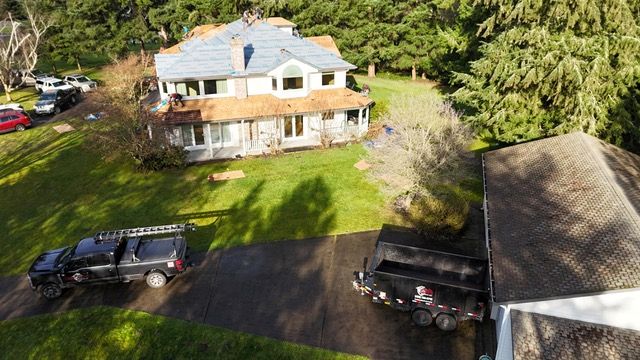 Roof repair Everett Washington